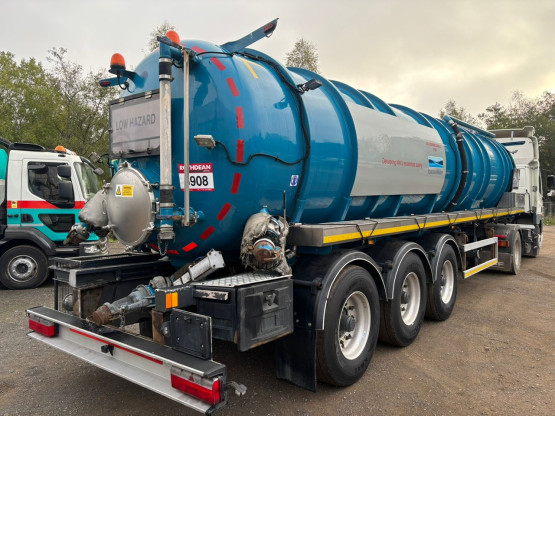 2016 Clayton  in Vacuum Tankers Trailers