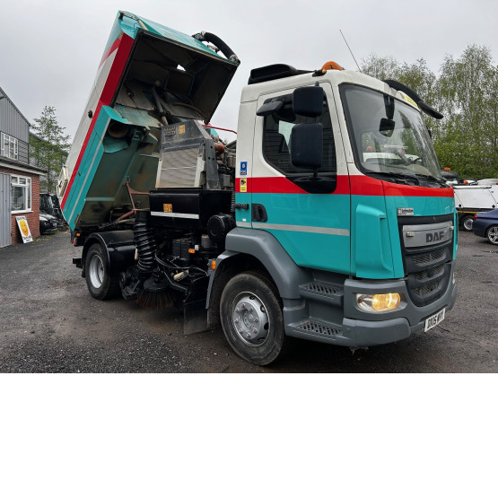 2015 DAF LF220 ROAD SWEEPER in Truck Mounted Sweepers