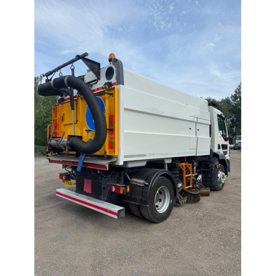 2023 DAF LF230 in Truck Mounted Sweepers