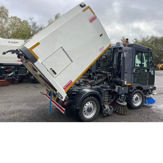 2020 SCARAB M25H in Compact Sweepers