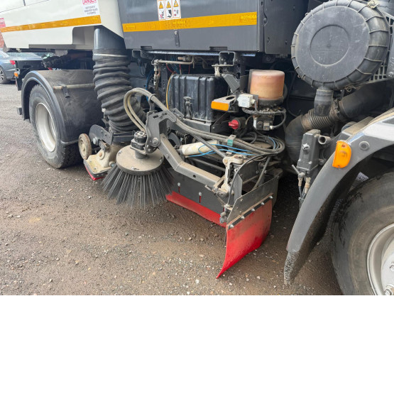 2015 DAF LF220 ROAD SWEEPER in Truck Mounted Sweepers