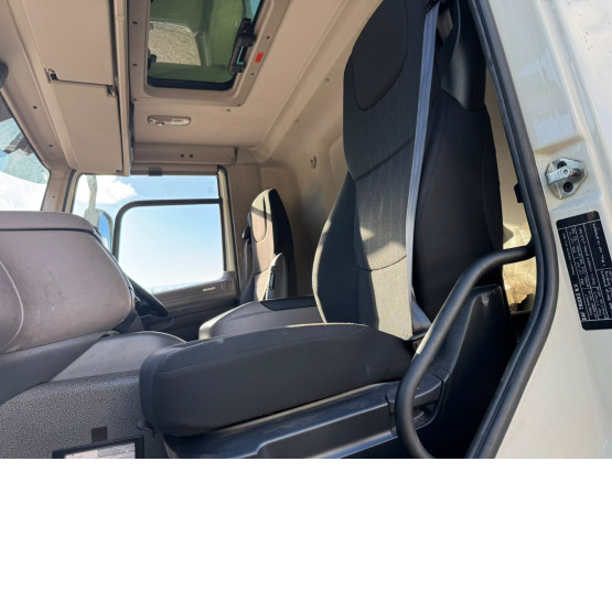 2021 DAF CF320 in Box Vans Rigid Vehicles