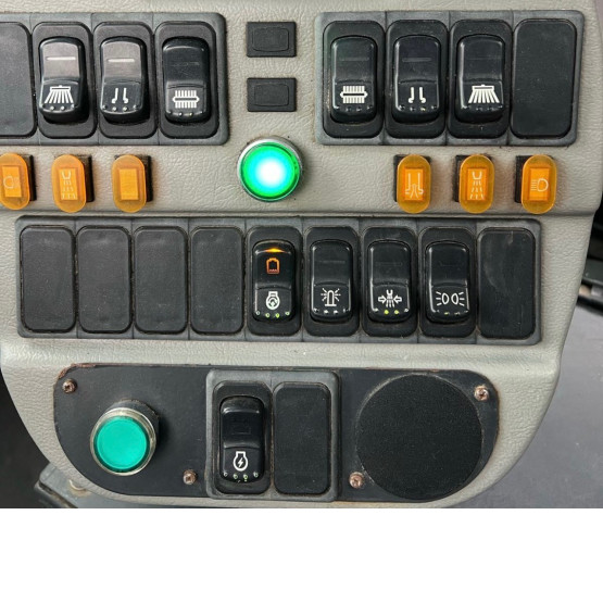 2012 IVECO 150E22 EEV EUROCARGO ROADSWEEPER in Truck Mounted Sweepers