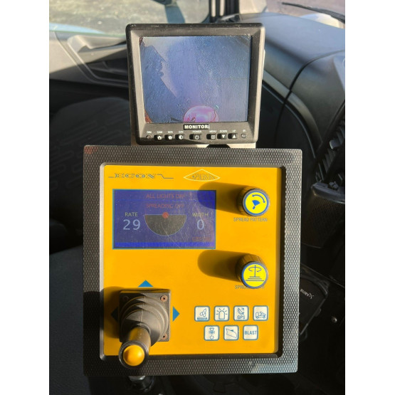 2017 MERCEDES 1824 BLUETEC 6 in Gritters