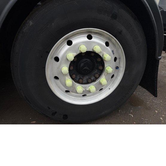 2009 CLAYTON Stainless Steel Milk Tanker in Food & Chemical Tankers Trailers