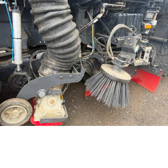 2015 DAF LF220 ROAD SWEEPER in Truck Mounted Sweepers