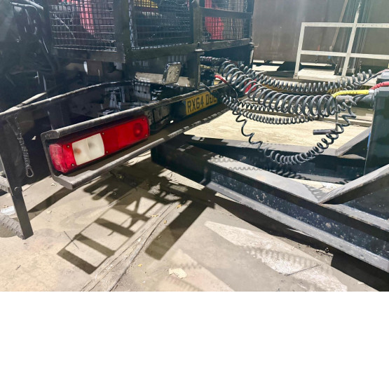 2014 RENAULT C430 in Flatbed/Beavertail Rigid Vehicles