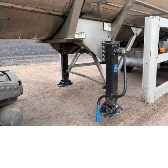 2009 Crossland GP TANKER in Food & Chemical Tankers Trailers