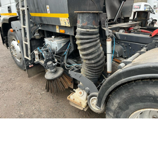 2012 IVECO 150E22 EEV EUROCARGO ROADSWEEPER in Truck Mounted Sweepers