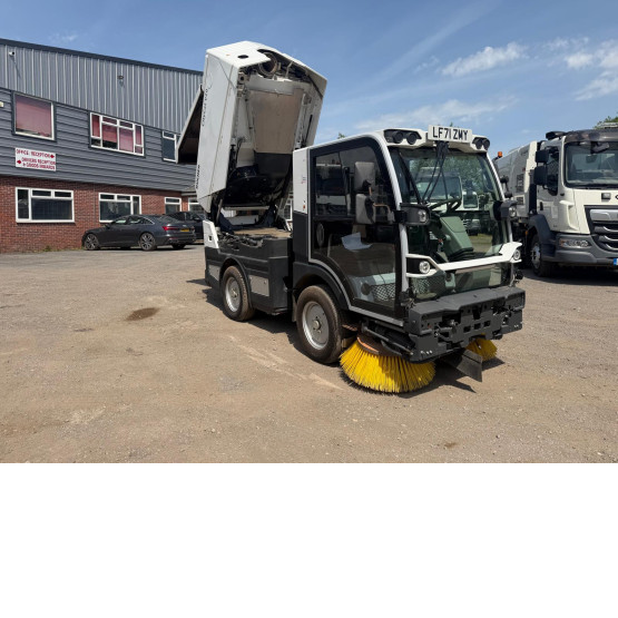 2021 BUCHER CITYCAT V20 in Compact Sweepers