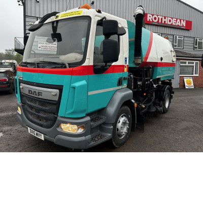 2015 DAF LF220 ROAD SWEEPER