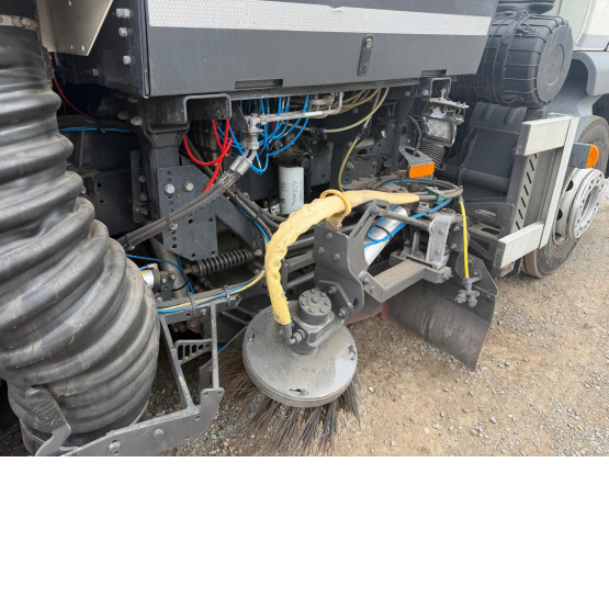 2019 DAF LF180 in Truck Mounted Sweepers
