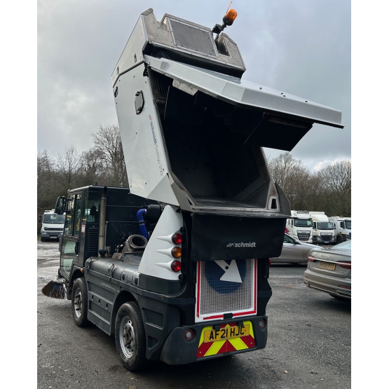 2021 SCHMIDT SWINGO 200 + in Compact Sweepers
