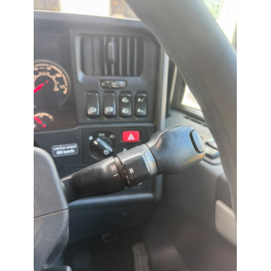 2016 SCANIA R520 TOPLINER V8 in 6x2 Tractor Units