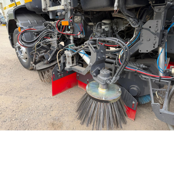 2018 DAF LF230 in Truck Mounted Sweepers