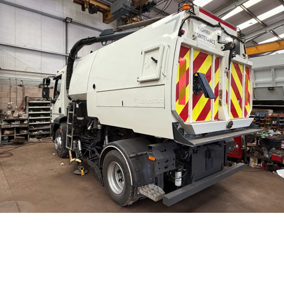 2019 DAF / JOHNSTON LF 230 FA in Truck Mounted Sweepers