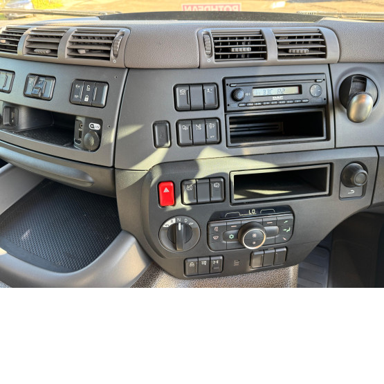 2021 DAF CF320 in Box Vans Rigid Vehicles