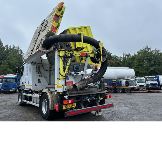 2016 MERCEDES ANTOS 1842 BLUETEC 6 in Gulley Suckers and Jetters