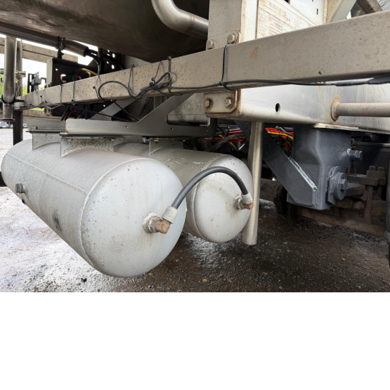 2009 Crossland GP TANKER in Food & Chemical Tankers Trailers