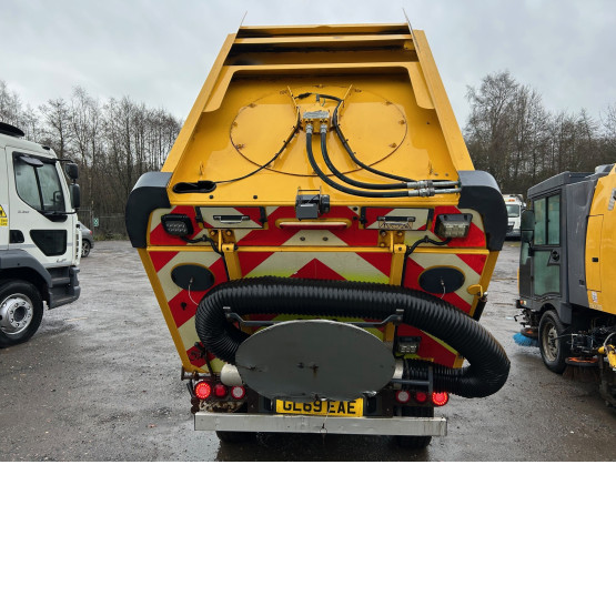 2019 SCARAB M25H in Compact Sweepers