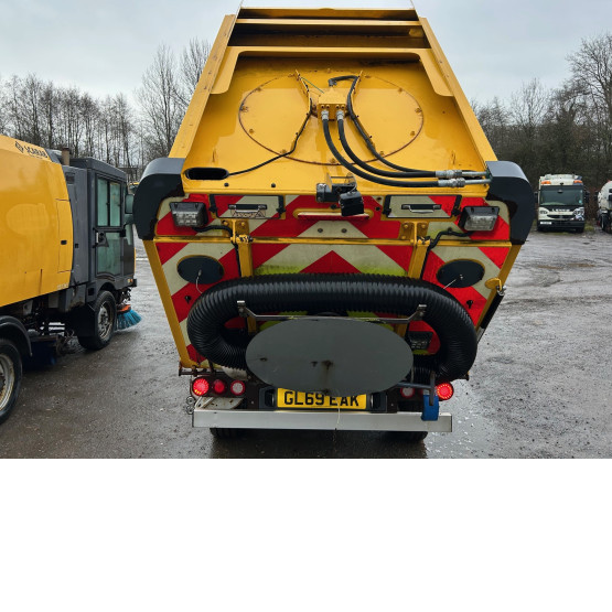 2019 SCARAB M25H in Compact Sweepers