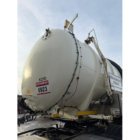 2012 WHALE  in Vacuum Tankers Trailers