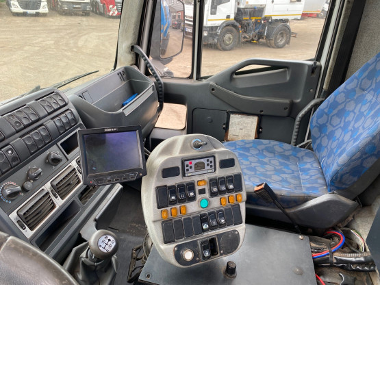 2009 IVECO 150E22 EUROCARGO ROAD SWEEPER in Truck Mounted Sweepers