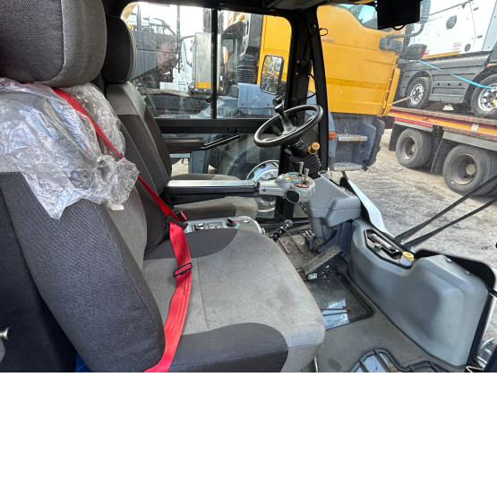 2020 JOHNSTON CX202 ROAD SWEEPER in Compact Sweepers