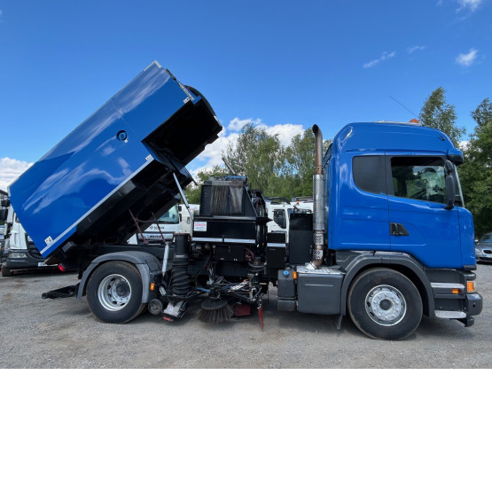 2018 SCANIA G320 ROAD SWEEPER in Truck Mounted Sweepers