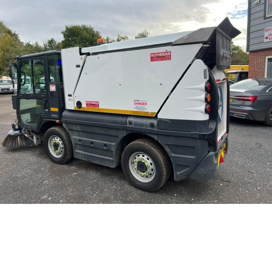 2021 SCHMIDT 200+ in Compact Sweepers