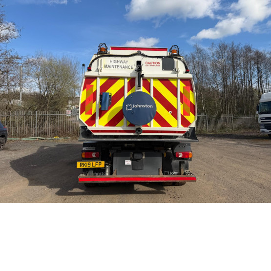 2019 DAF / JOHNSTON LF 230 FA in Truck Mounted Sweepers