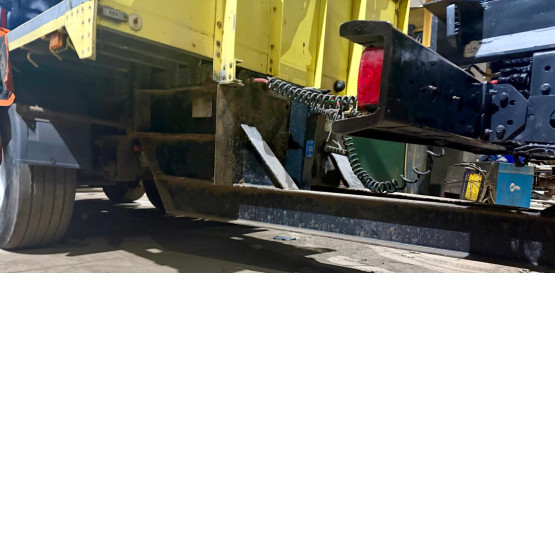 2014 RENAULT C430 in Flatbed/Beavertail Rigid Vehicles