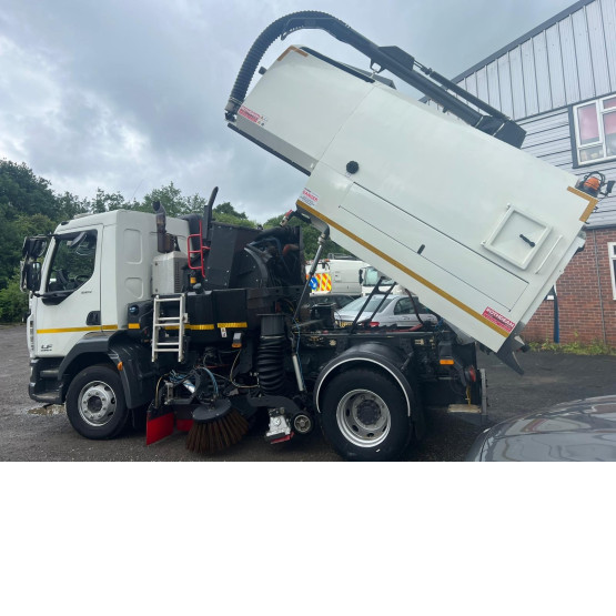 2014 DAF LF55-220 ROAD SWEEPER in Truck Mounted Sweepers