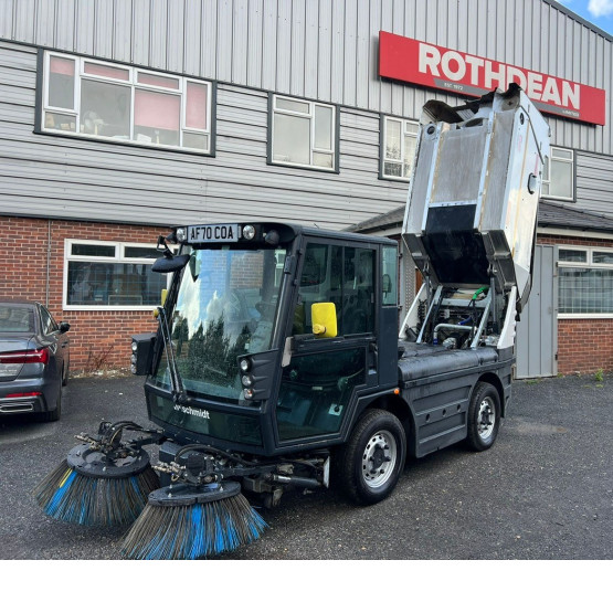 2021 SCHMIDT SWINGO 200 + in Compact Sweepers
