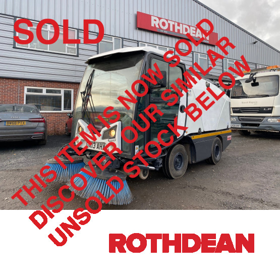 2013 JOHNSTON CX201 ROAD SWEEPER in Compact Sweepers