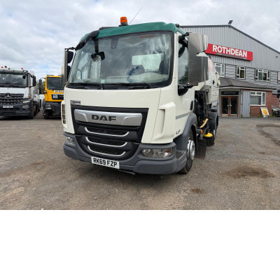 2019 DAF LF180