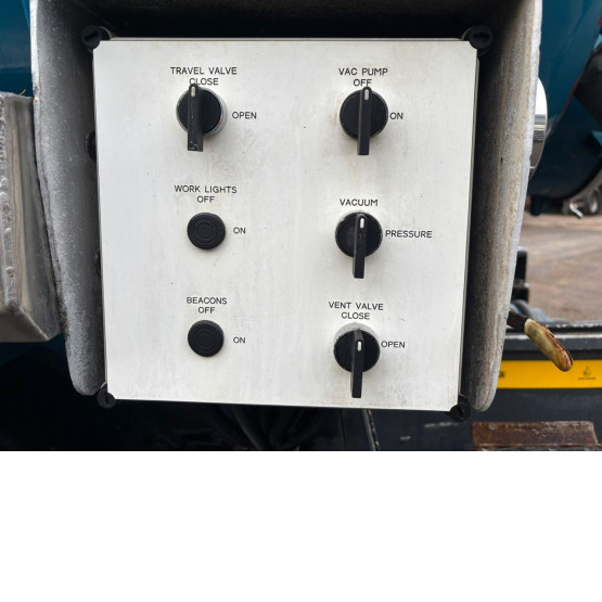 2016 Clayton  in Vacuum Tankers Trailers