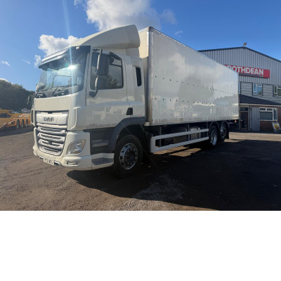 2021 DAF CF320