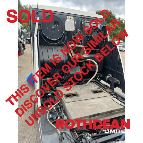 2019 JOHNSTON C202 ROAD SWEEPER in Compact Sweepers