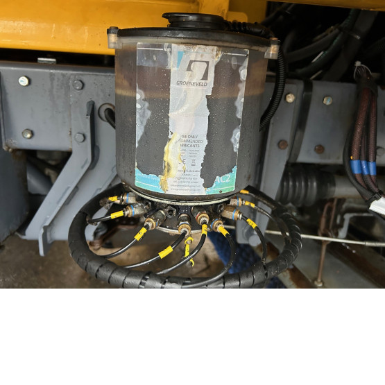 2019 SCARAB M25H in Compact Sweepers