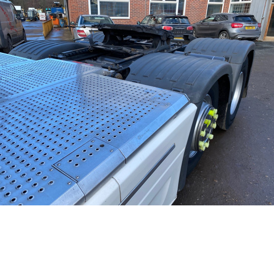 2016 SCANIA R520 TOPLINER V8 in 6x2 Tractor Units