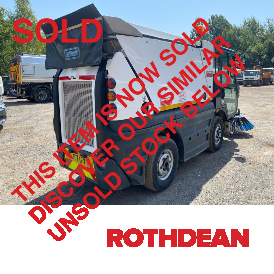 2017 SCHMIDT SWINGO ROAD SWEEPER in Compact Sweepers