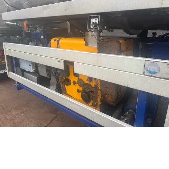 2010 TCL TANKER in Vacuum Tankers Trailers