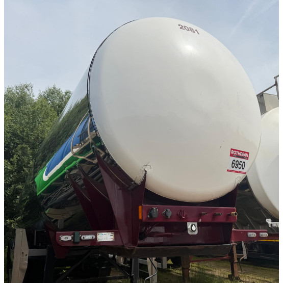 2000 Clayton Tanker in Food & Chemical Tankers Trailers