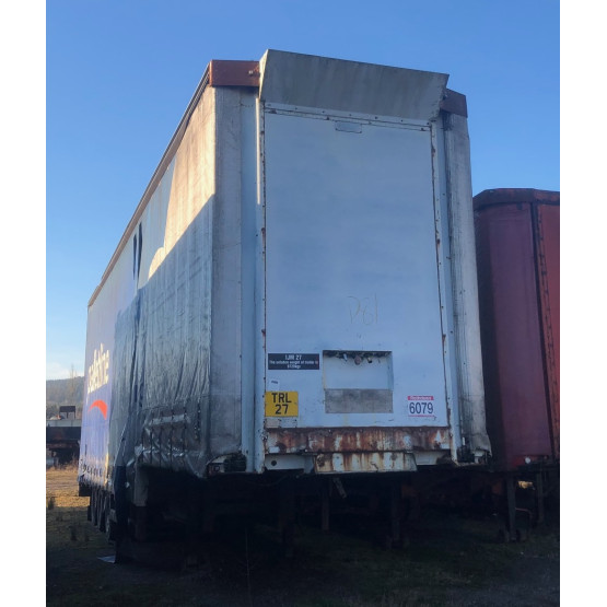 2000 Wilson STEPFRAME in Curtain Siders Trailers