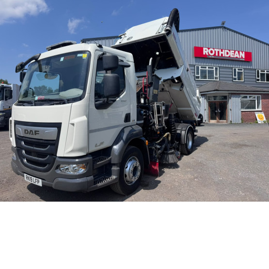 2019 DAF / JOHNSTON LF 230 FA in Truck Mounted Sweepers