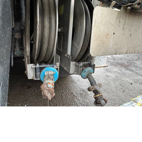 2017 MERCEDES RSP VACUUM EXCAVATOR ESE 6RD 8000L in Gulley Suckers and Jetters