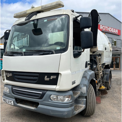 2013 DAF LF55-220 EEV ROAD SWEEPER