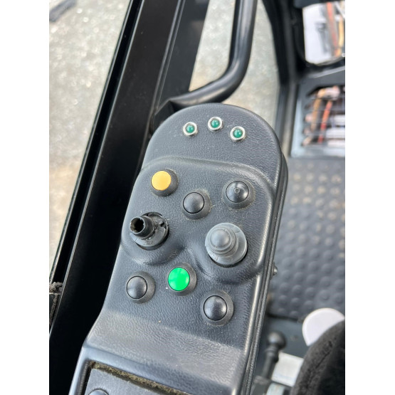 2021 SCHMIDT 200+ in Compact Sweepers