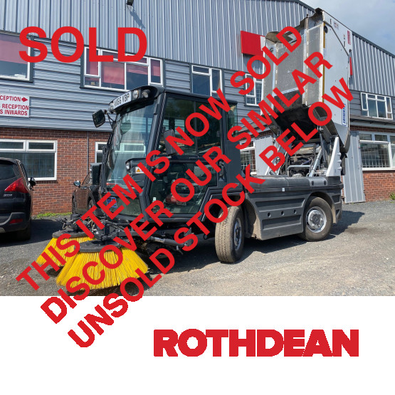 2016 SCHMIDT SWINGO ROAD SWEEPER in Compact Sweepers